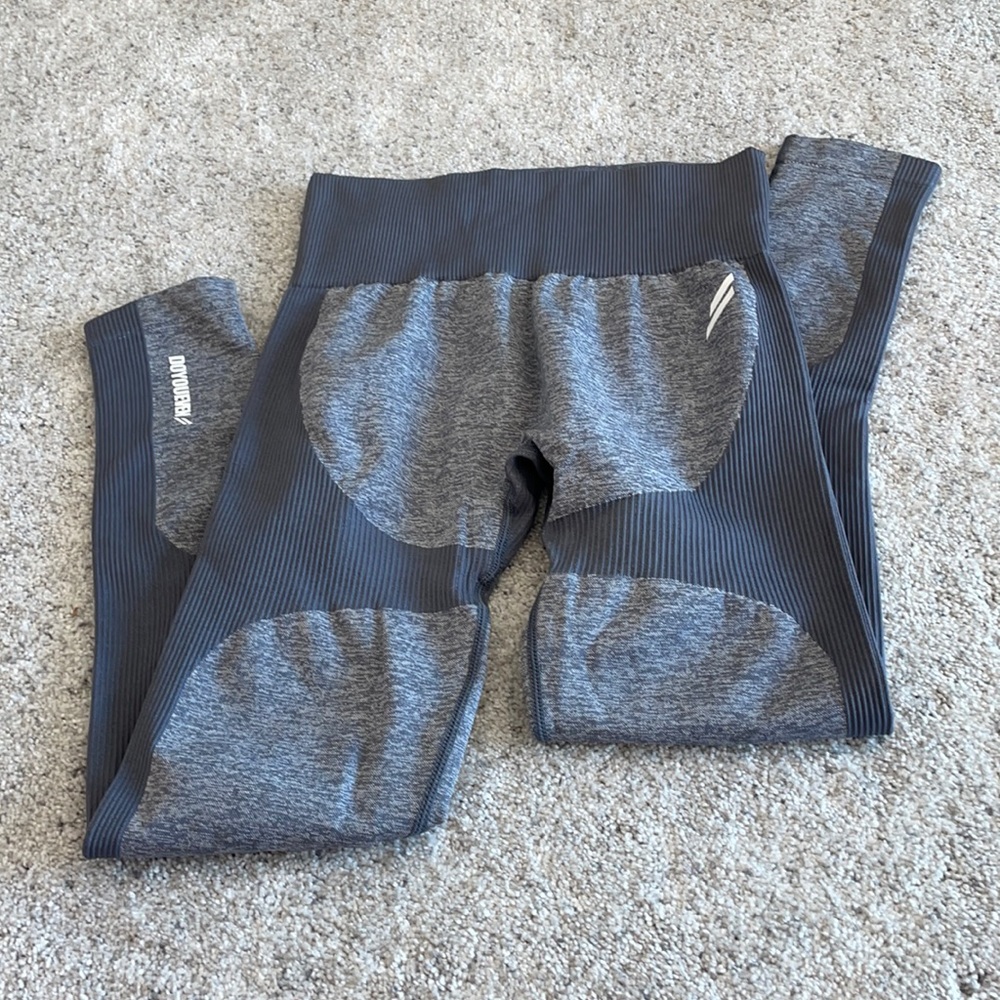 Never worn.